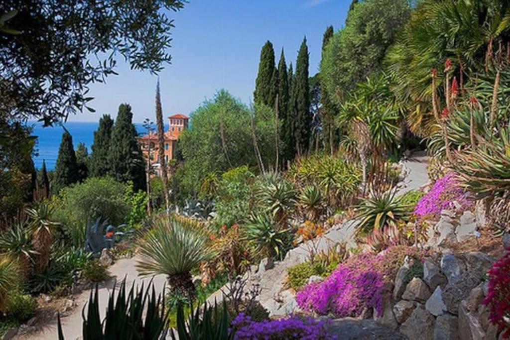 Appartamento Casa Ambra Bordighera Exterior foto
